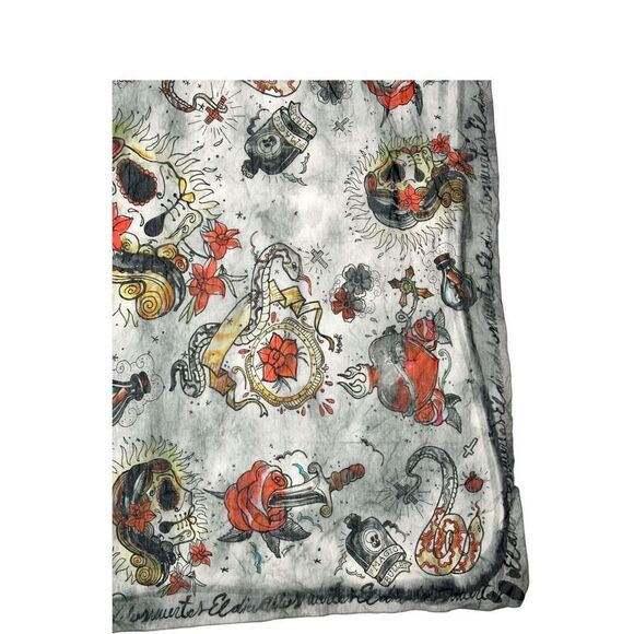 DMD Vintage Cotton Silk Blend Skull Roses Print Bandana Scarf Gray Size 46 x 52 - Picture 5 of 11